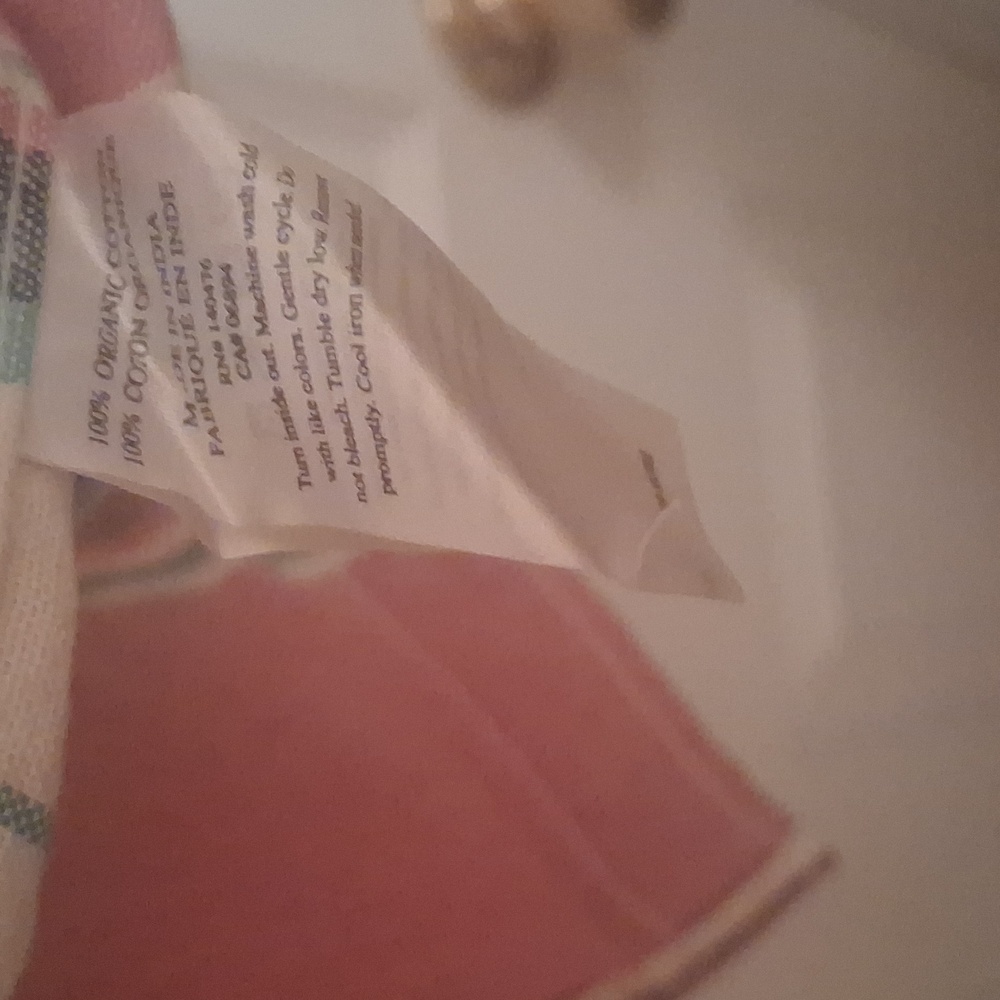 Faherty Red and Green Patterned Button-Down Shirt… - image 4